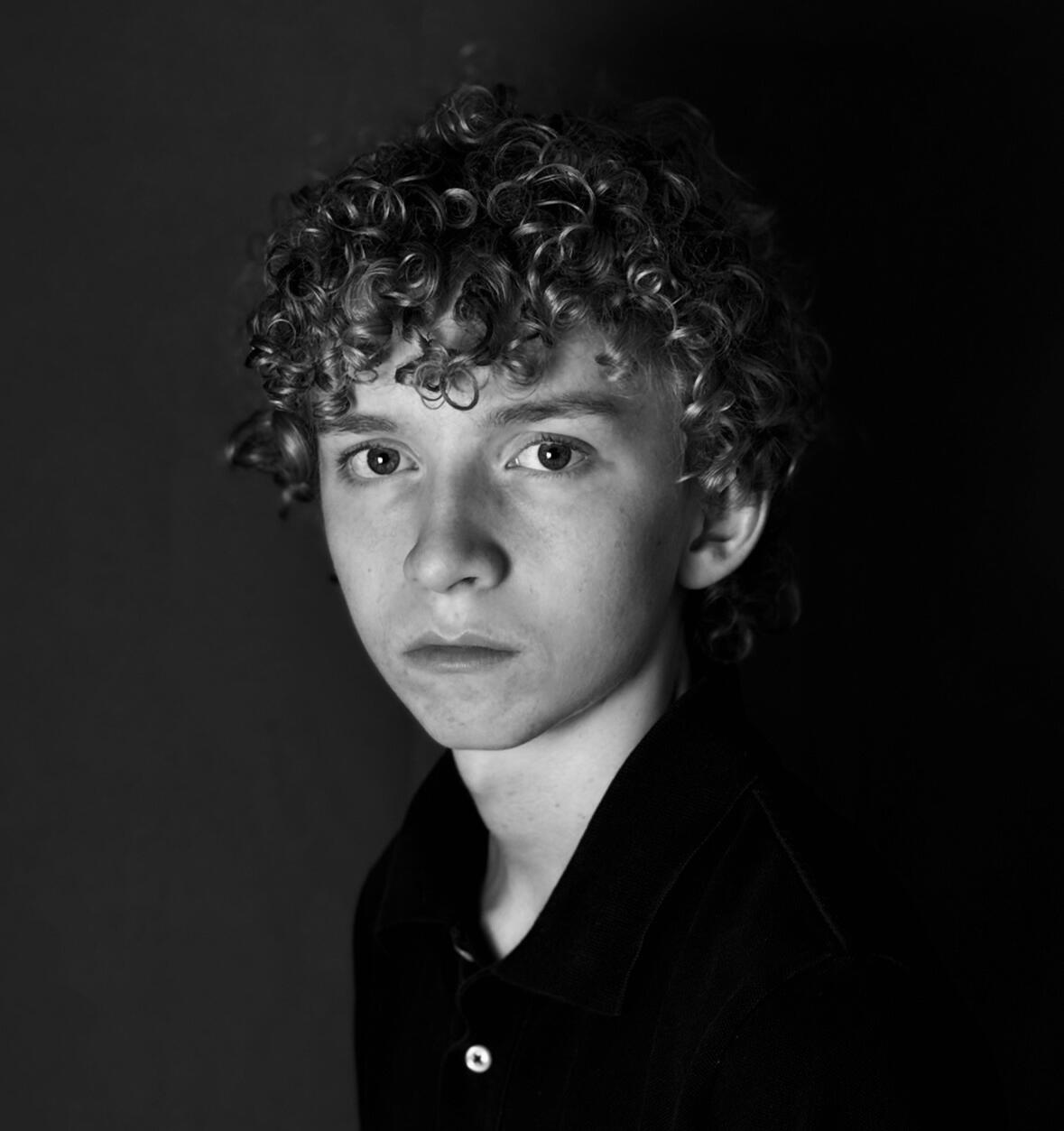 Bruno Saurén – svensk skådespelare, headshot Bruno Saurén, svensk skådespelare från Stockholm